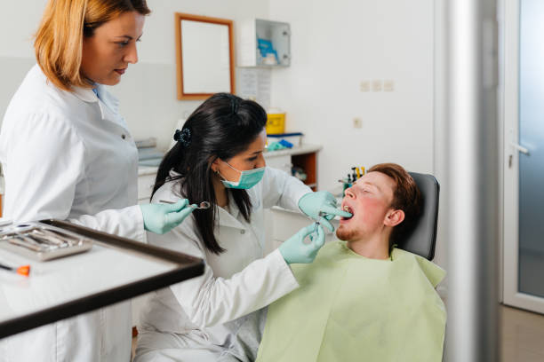  Pender, NE Emergency Dentist Pros